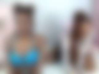 EmmaRoswel's Live Sex Cam Show