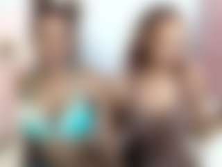 EmmaRoswel's Live Sex Cam Show