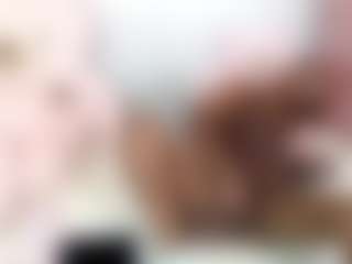 EmmaRoswel's Live Sex Cam Show