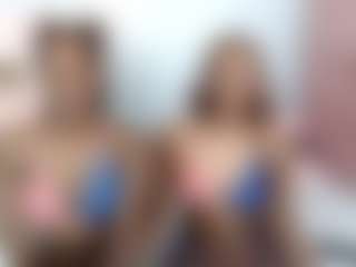 EmmaRoswel's Live Sex Cam Show