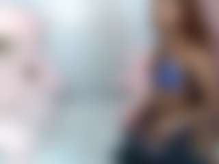 EmmaRoswel's Live Sex Cam Show