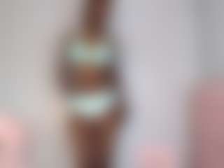 EmmaRoswel's Live Sex Cam Show