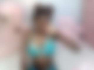 Live cam show with EmmaRoswel - Ebony on nudelive.tv