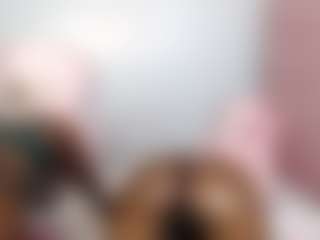 EmmaRoswel's Live Sex Cam Show