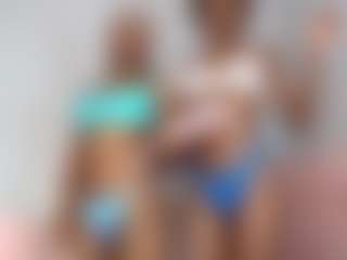 EmmaRoswel's Live Sex Cam Show