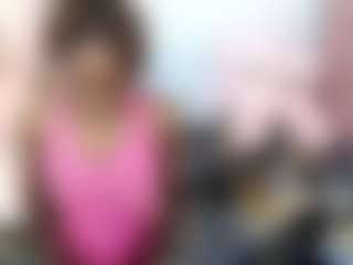 EmmaRoswel's Live Sex Cam Show