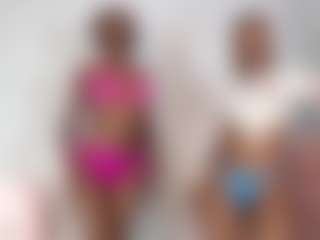 Live cam show with EmmaRoswel - Average on eurowanks.com