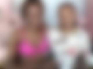 Live cam show with EmmaRoswel - Ebony Petite on liverealitysex.com