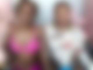Live cam show with EmmaRoswel - Average on hrnylive.com