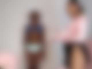 EmmaRoswel's Live Sex Cam Show