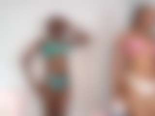 EmmaRoswel's Live Sex Cam Show
