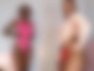 EmmaRoswel's Live Sex Cam Show