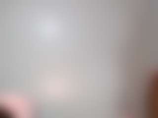 EmmaRoswel's Live Sex Cam Show