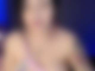 Giselle18's Live Sex Cam Show