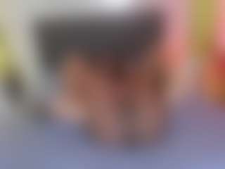 IsaChloe's Live Sex Cam Show
