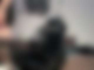 Live cam show with KareySaenphimmacha - Teen (18+) on Camsoda