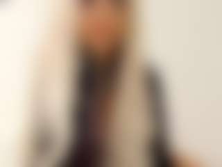 Live cam show with luckycandy - Blue Eyes on Dolls Live
