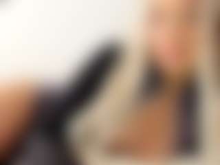 Live cam show with luckycandy - Blue Eyes on SinfulBabes
