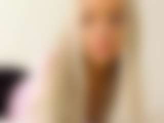 Live cam show with luckycandy - Blue Eyes on liverealitysex.com