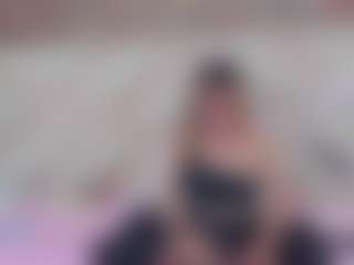 lucy-davies's Live Sex Cam Show