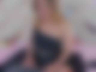 lucy-davies's Live Sex Cam Show