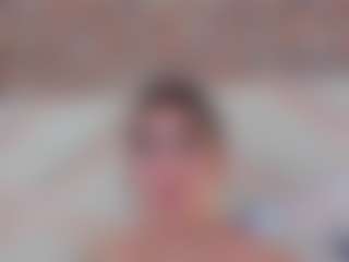 lucy-davies's Live Sex Cam Show