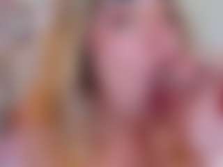 Live cam show with lucy-davies - Young Adult on Gym Cam Girls