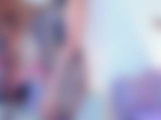 Live cam show with lucy-davies - Colombia on CamwithHer