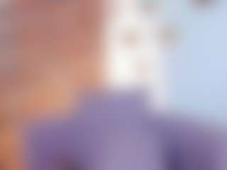Live cam show with lucy-davies - Oil on xplaylive.com