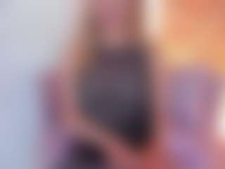 lucy-davies's Live Sex Cam Show