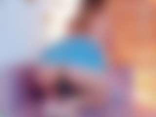 lucy-davies's Live Sex Cam Show