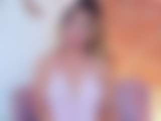 lucy-davies's Live Sex Cam Show