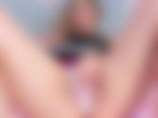 Live cam show with lucy-davies - Colombia on testsause.com