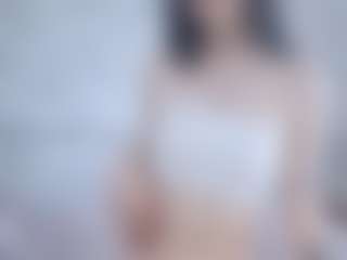 Live cam show with MarnieMangen - Facial Piercings on CamClone