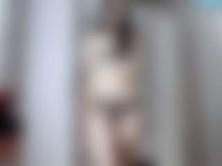 Live cam show with MarnieMangen - Tease Mature on Free Soda