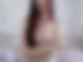 Live cam show with MarnieMangen - Athletic College on AdultVida.com