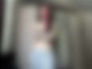 Live cam show with MarnieMangen - Skinny Teen (18+) on sexytreat.net