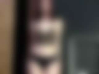 MarnieMangen's Live Sex Cam Show