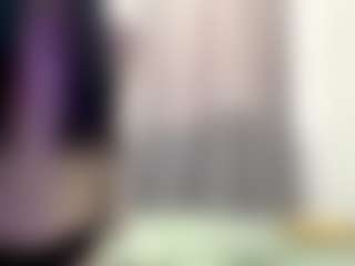 MarnieMangen's Live Sex Cam Show