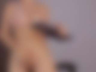 Live cam show with MayteVelvet - Natural on Camsoda