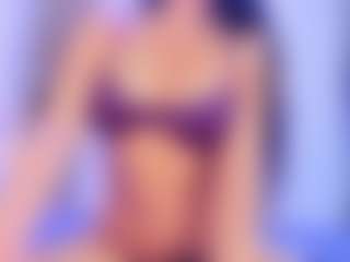 Live cam show with meganbosch - Average on Camsoda
