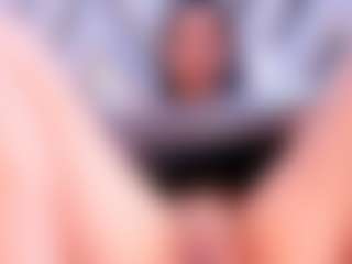 Live cam show with meganbosch - Joi on xDating