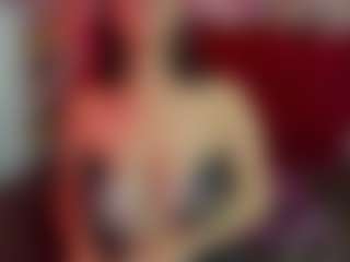 Show de cam en vivo con Meganmeyerks - Red Hair en Camsoda