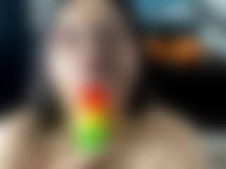 Live cam show with Meganmeyerks - Nipple Piercings on fapnchat