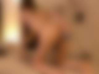 Live cam show with Nixxora - Public on SinfulBabes