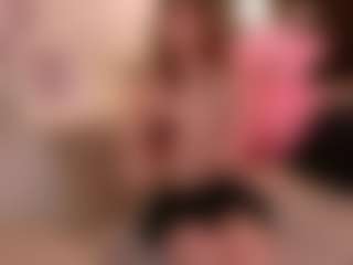 Live cam show with Nixxora - Full Nudity on madthumbs