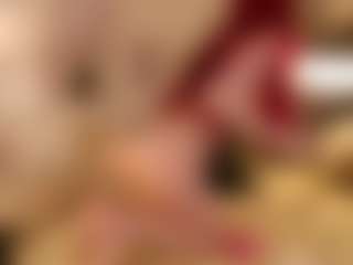 Live cam show with Nixxora - Cute on CamwithHer