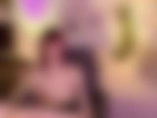 Live cam show with Nixxora - Fingers on Camsoda