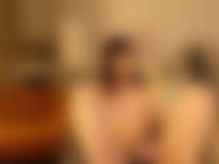 Live cam show with Nixxora - Brown Hair Petite on Camsoda Late Night