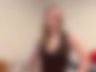 Oly's Live Sex Cam Show